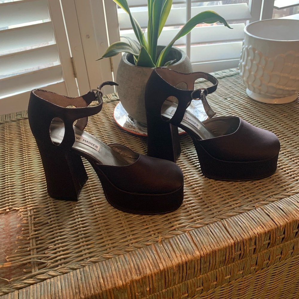 Steve maddens platform heels.